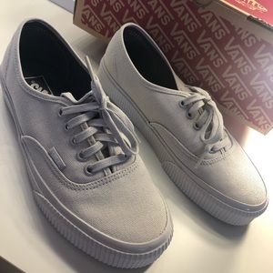 Vans authentic mono surplus women’s 8.5